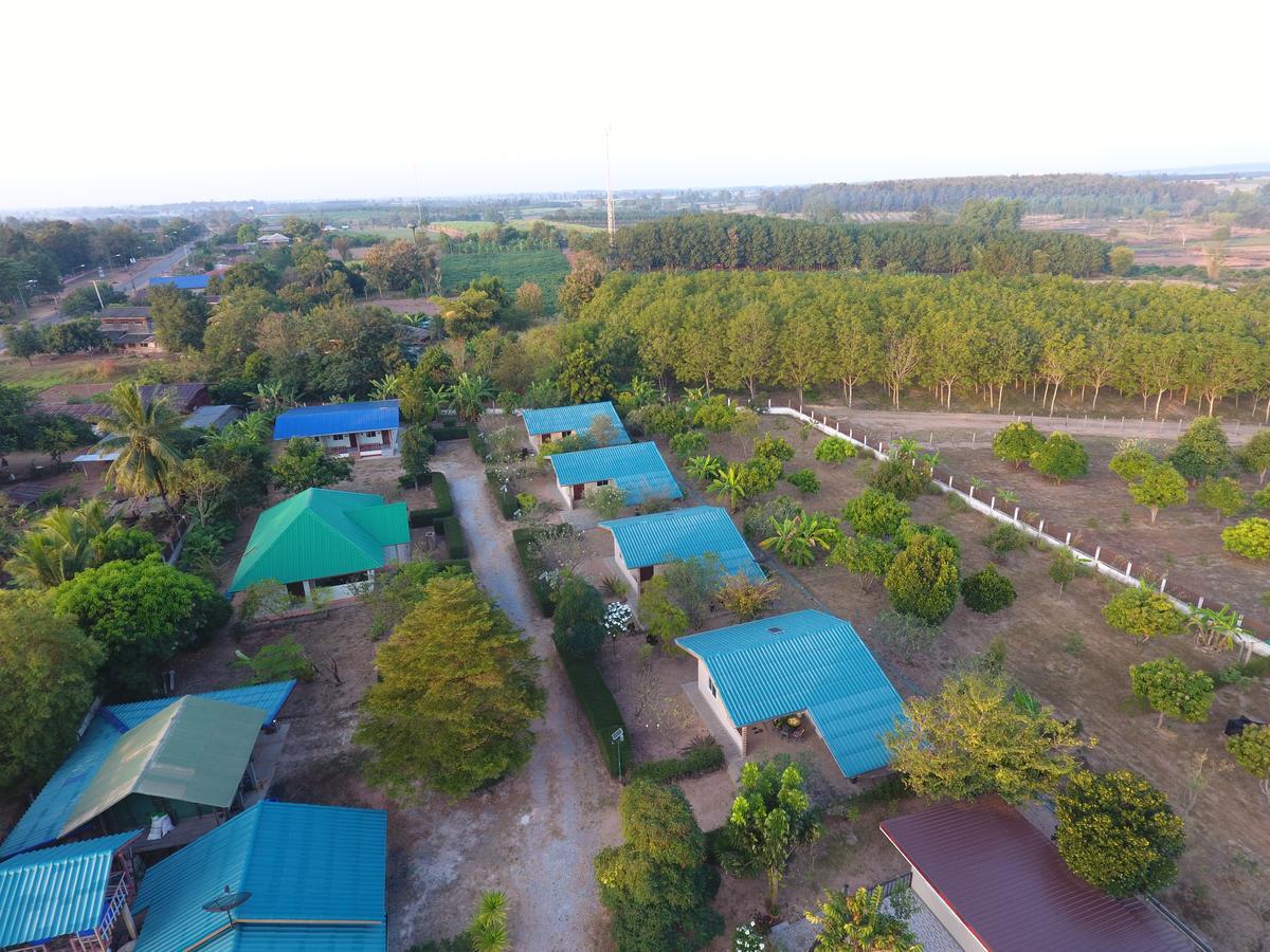 Eidi Homestay Nong Kung Si Экстерьер фото